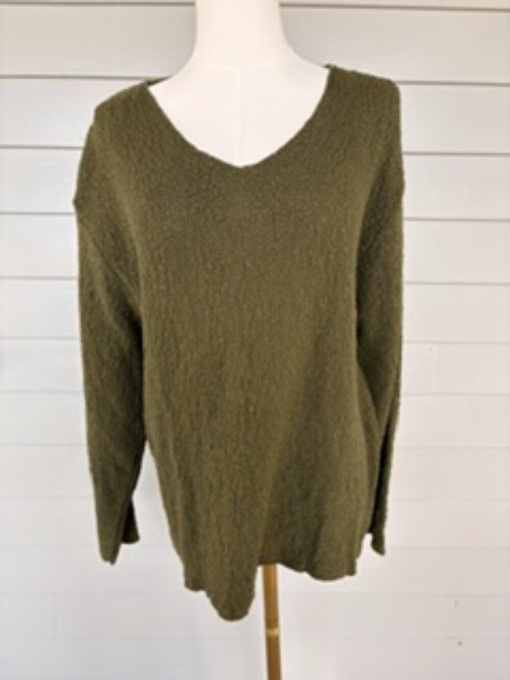 AVALIN V-neck 100% Cotton Seater - Olive